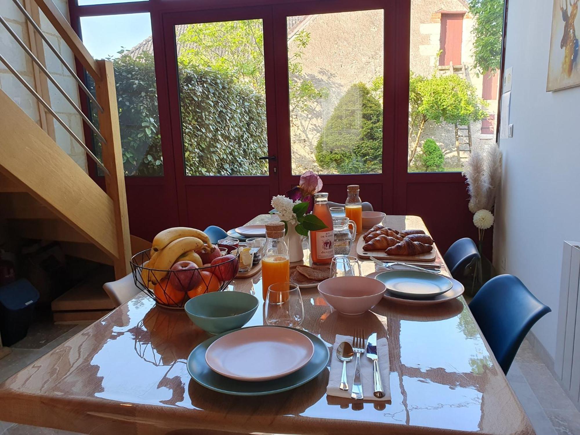 Au Domaine Du Bois Joubert Bed & Breakfast Luzillé Dış mekan fotoğraf